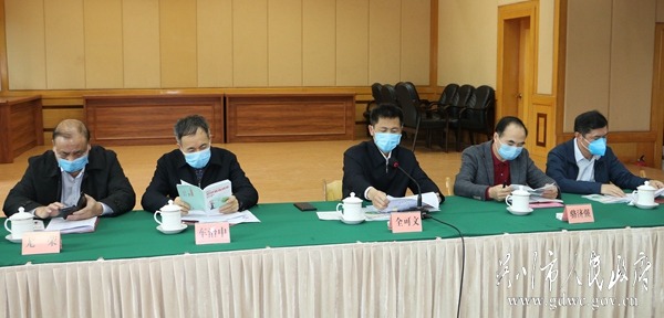 1-全可文要求各级各部门要以高度的政治自觉，把疫情防控工作抓紧抓牢、 抓严抓实。IMG_7816.JPG